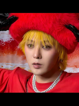 Reference image for Strong Stage Lighting × G-Dragon